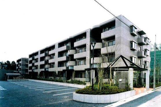 兼松（株） 　練馬第1社宅 （東京都練馬区）　RC壁式構造 地上4階建3