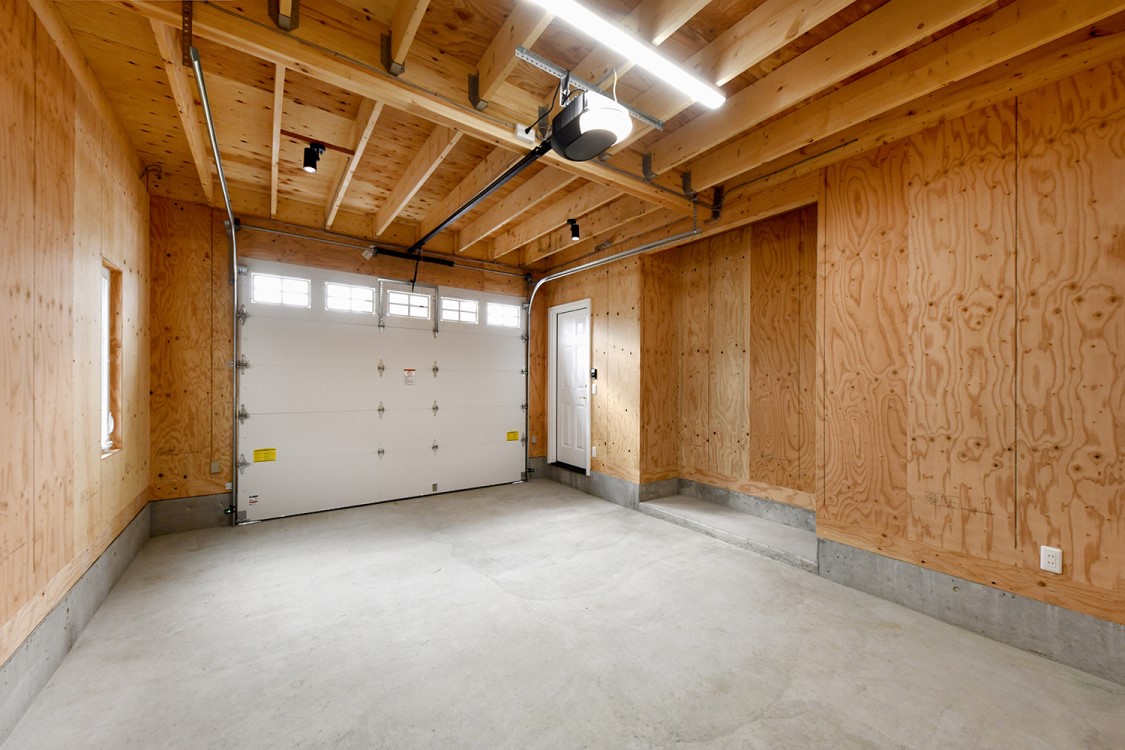 松本市F邸 （長野県松本市）　2×4工法　木造2階建